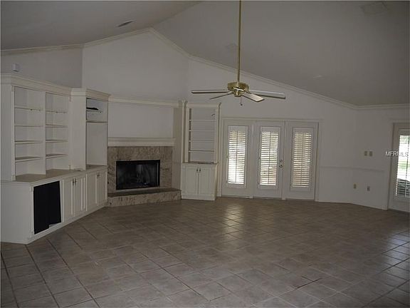 4th image of 3413 W Busch Blvd