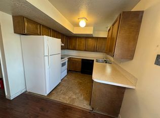 5579 S 2800 W APT D, Roy, UT 84067