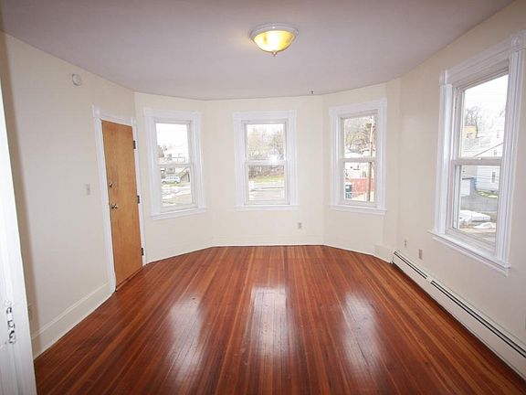 3rd image of 350 Washington St Unit 2