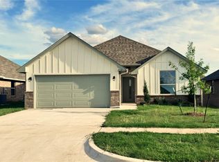 9312 NW 143rd St, Yukon, OK 73099