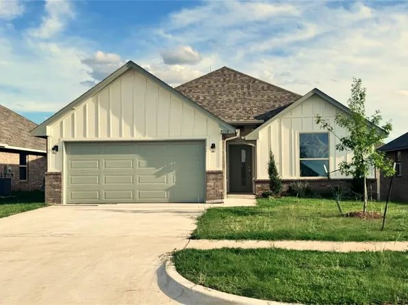 9312 NW 143rd St, Yukon, OK 73099