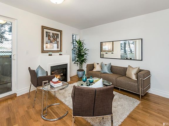 2nd image of 901 Bayshore #212