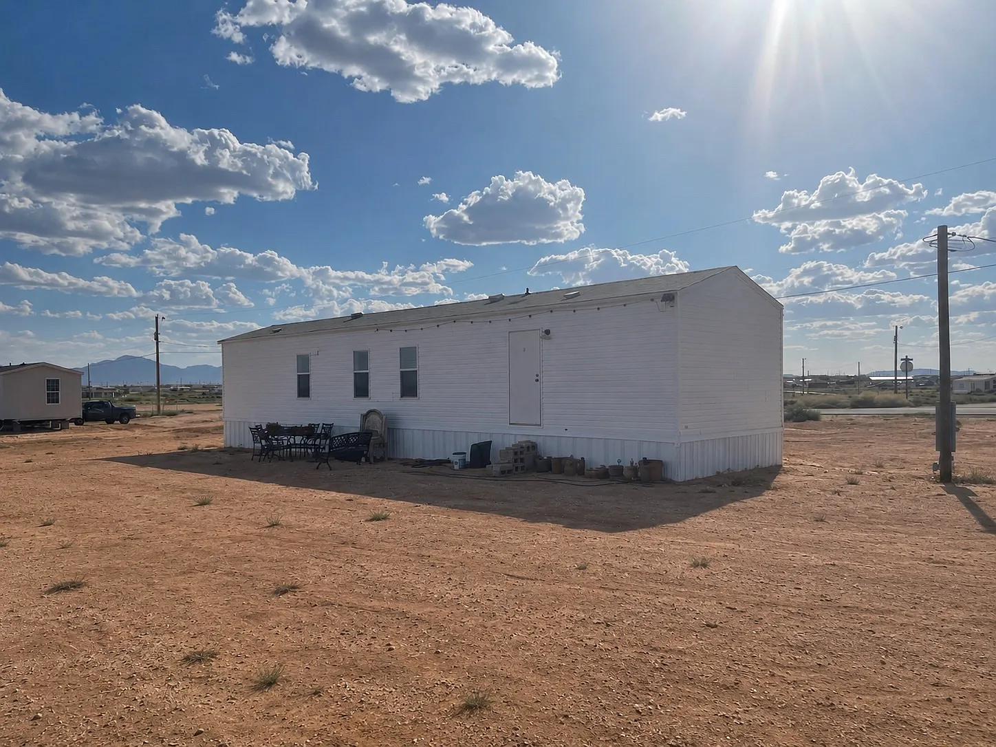 3 bed, $1,500 — Photo 2
