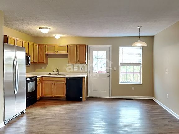 4th image of 21 Sandpiper Ct