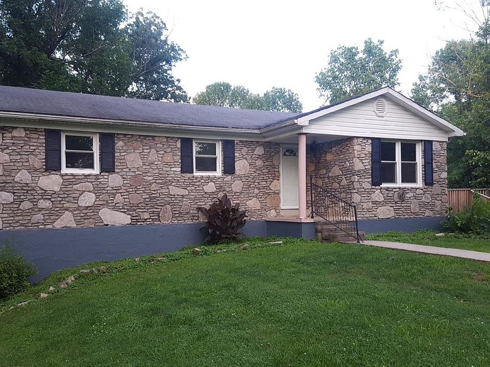 1st image of 107 Furrow Ln