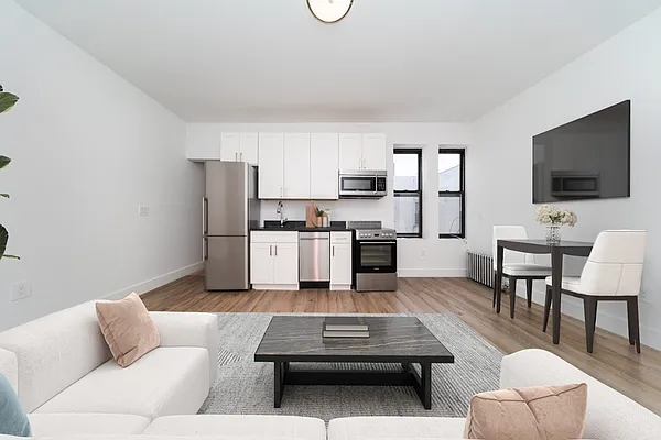 Rented by Platinum Properties | media 1