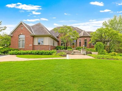 7941 West Rolling Field DRIVE, Mequon, WI, 53097