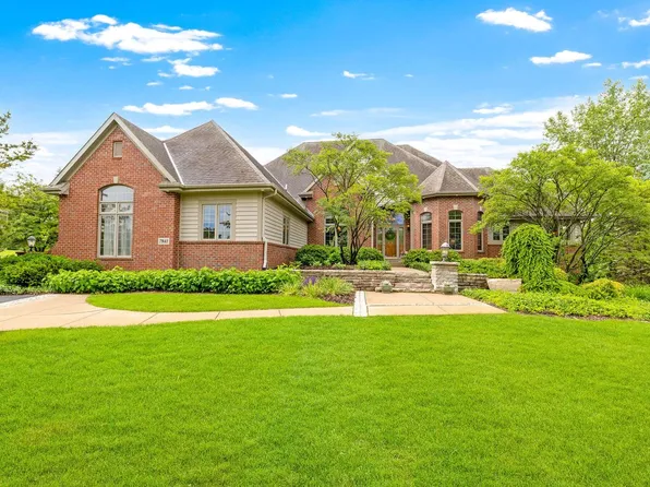 7941 West Rolling Field DRIVE, Mequon, WI 53097