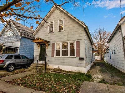 31 Schiller St, Buffalo, NY, 14206