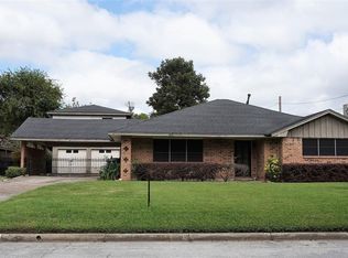 609 Woodard St, Houston, TX 77009