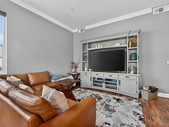 4th image of 1700 N Emerson Street #302