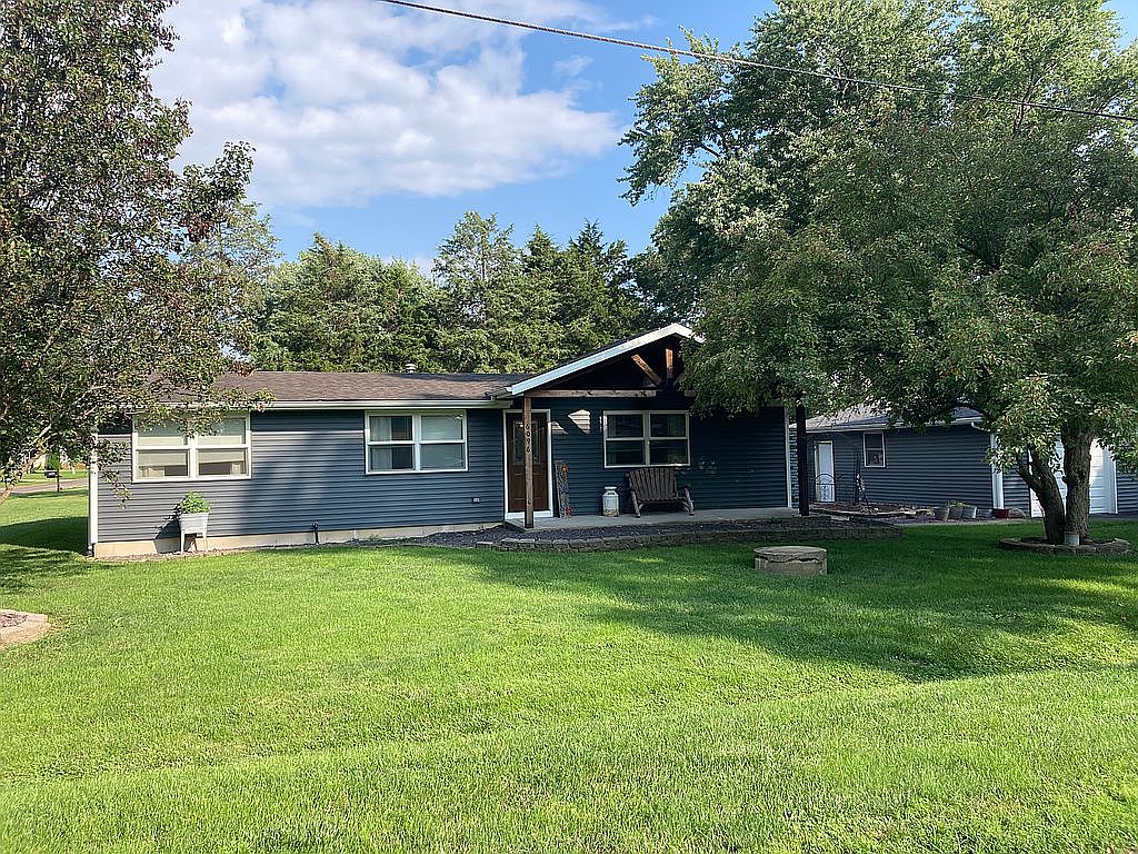 6096 Byron St, Pleasant Plains, IL 62677 | Zillow