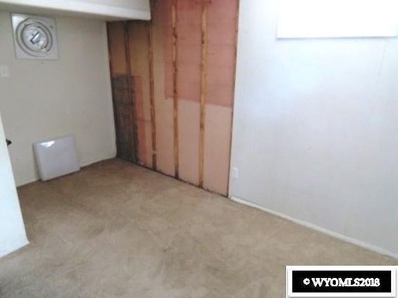 4th image of 1534 S Kenwood St