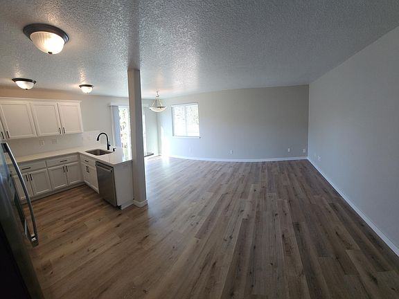 Living room, Kitchen