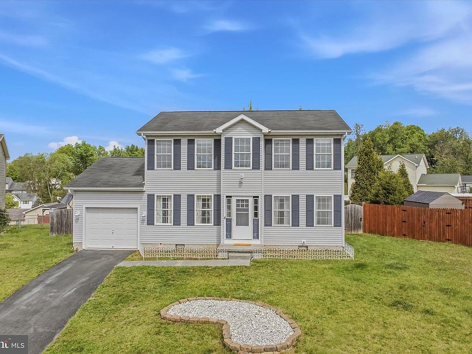 1st image of 220 Burdette Dr