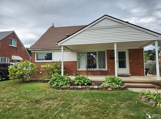 7520 Harding St, Taylor, MI 48180