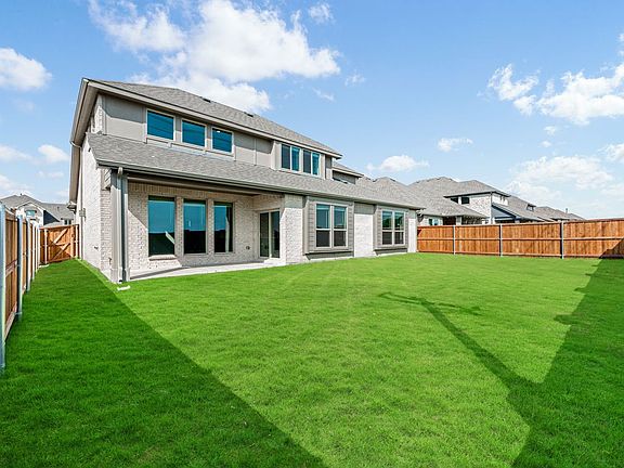 4th image of 1943 Frediano Ln