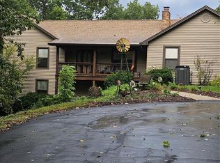 119 Willow Creek Rd, Union, MO 63084