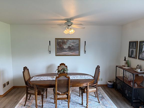 5th image of 161 Glen Hill Dr