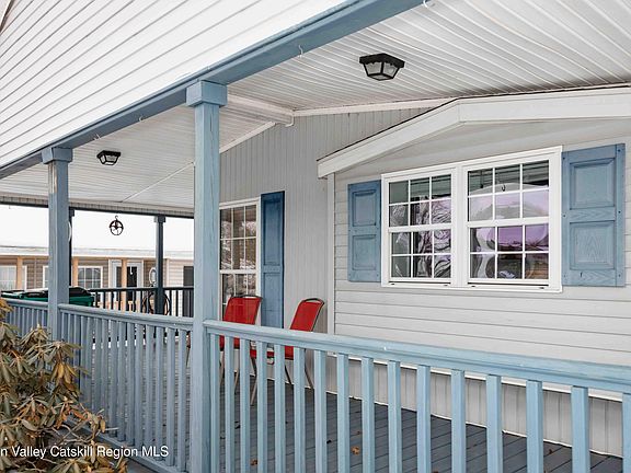 3rd image of 85 Vero Drive