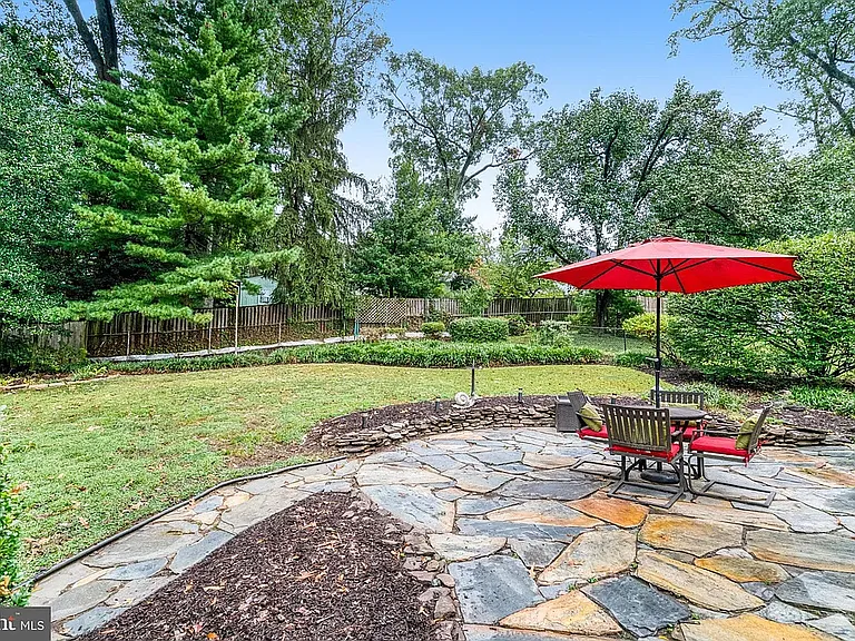 5223 Yorktown Blvd — Photo 33