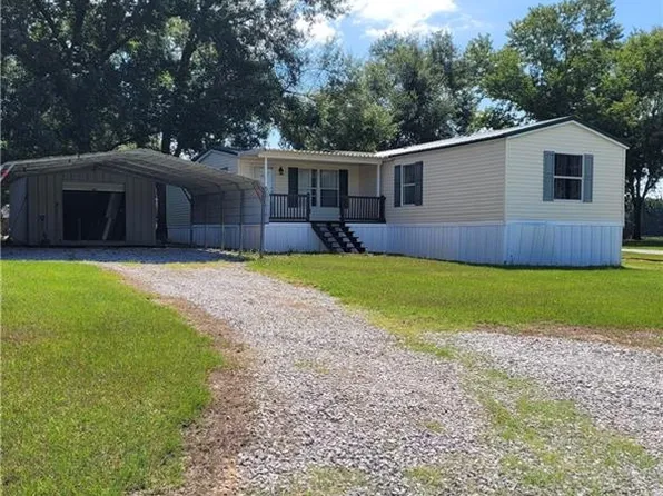 213 Williams Rd, Marksville, LA 71351