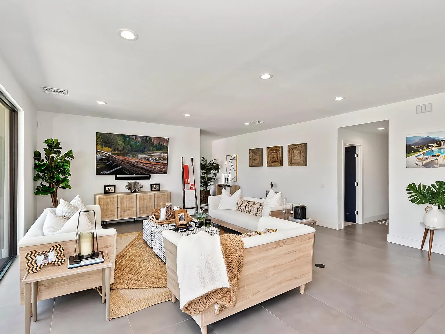 49155 Avenida Fernando — Photo 3