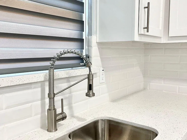 1000 N Abbey Ave #3 — Photo 4