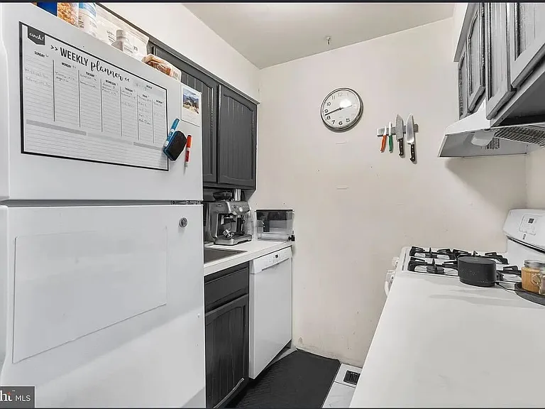 759 N Ringgold St #B — Photo 21