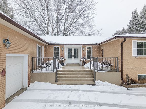 3rd image of 240 Webb Rd