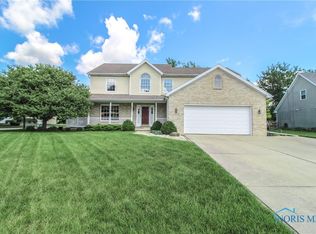 1909 Hamilton Dr, Perrysburg, OH 43551