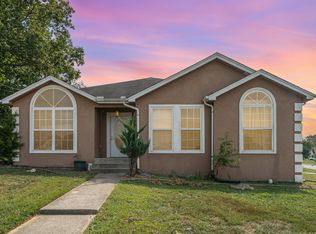800 Troy Cv, La Vergne, TN 37086