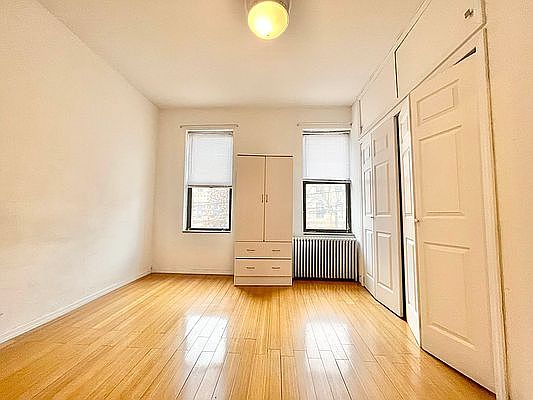 2nd image of 30-07 42nd St #2F