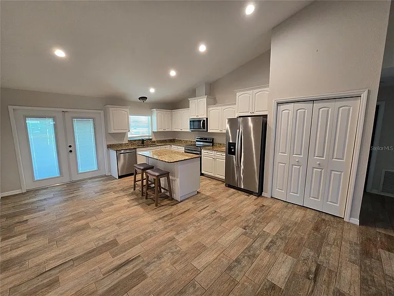 7182 SW Bird Rd — Photo 4