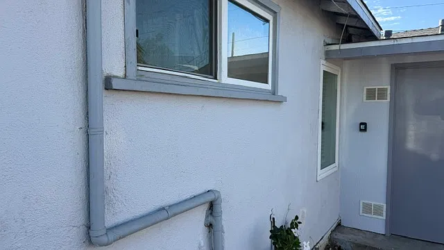2 bed, 975 sqft, $2,650 — Photo 2