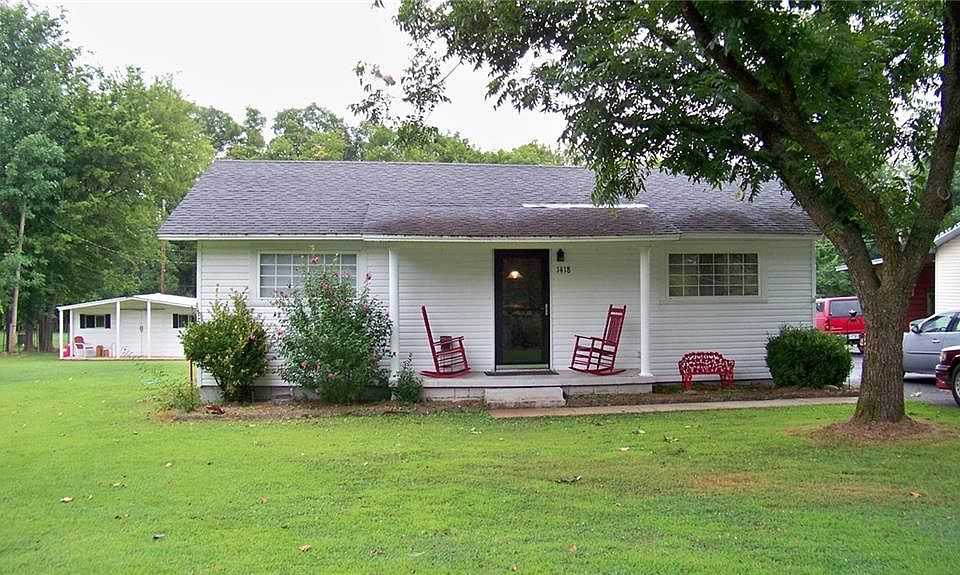 1st image of 1418 Holly Ave