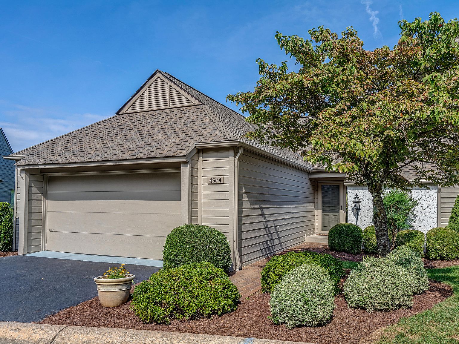 4984 Hunting Hills Cir, Roanoke, VA 24018 Zillow