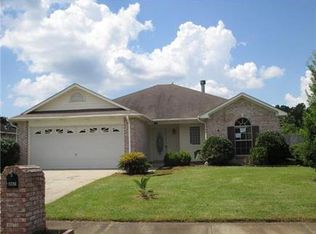 3239 Stonegate Cir, Gautier, MS 39553