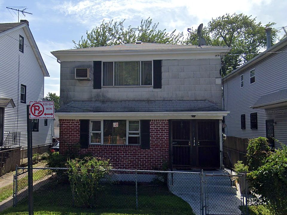 2nd image of 119-42 Guy R Brewer Blvd #R