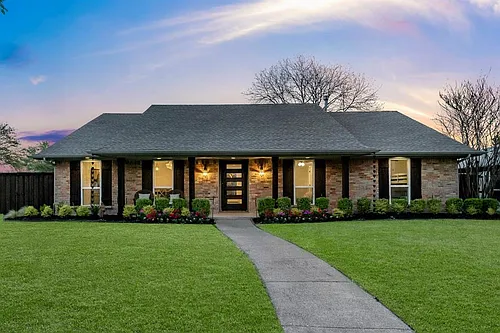1601 Windsong Trl Photo 1
