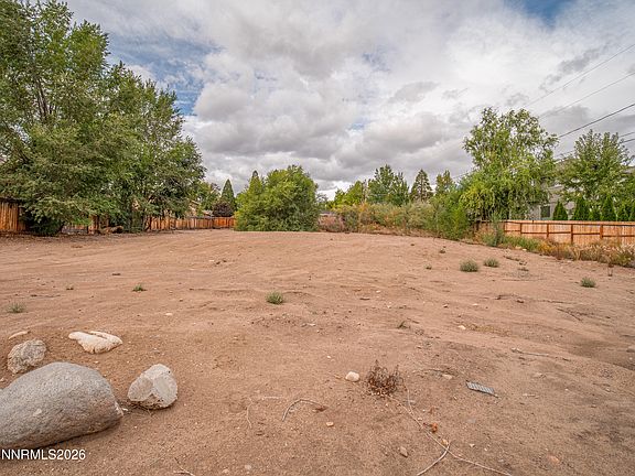 5th image of 0 Lakeside Dr #2