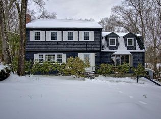 136 Longhill Rd, Franklin, MA 02038
