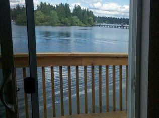 9723 Lake Steilacoom Dr SW #E, Lakewood, WA 98498