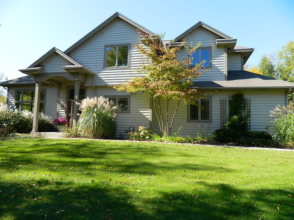 2nd image of 3140 Limerick Ln