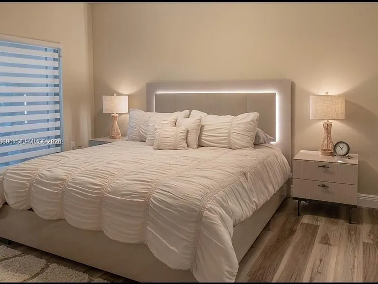 2916 Tuscany Ct #201 — Photo 17