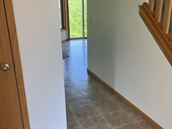 5th image of 9141 Leaf Cir