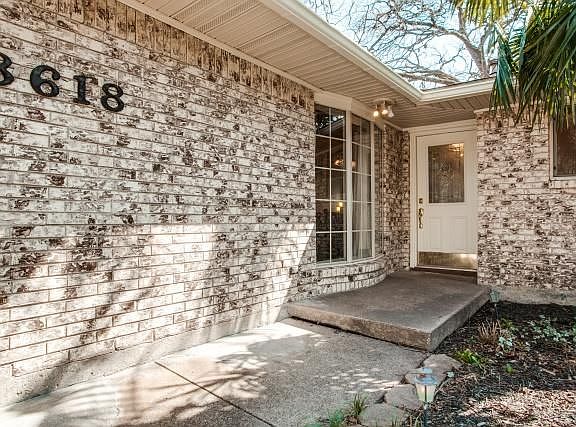 2nd image of 3618 University Dr