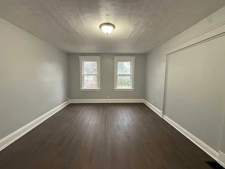 5910 Pear Ave #UP — Photo 7