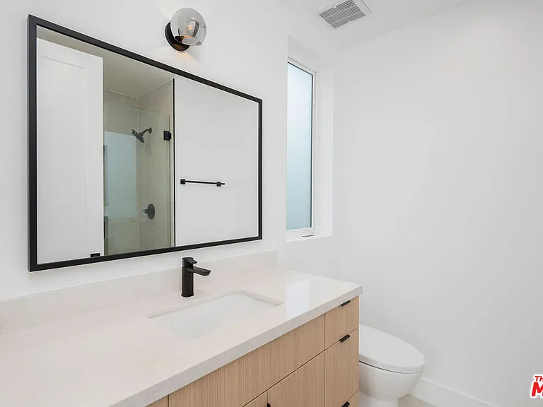 5246 Auckland Ave — Photo 14