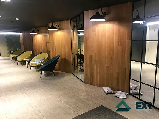 Rented by EXR | media 33